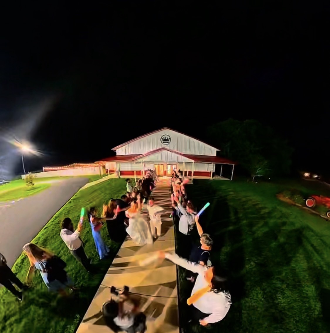 New Wedding Trend: How to Choose the Right Video Creator